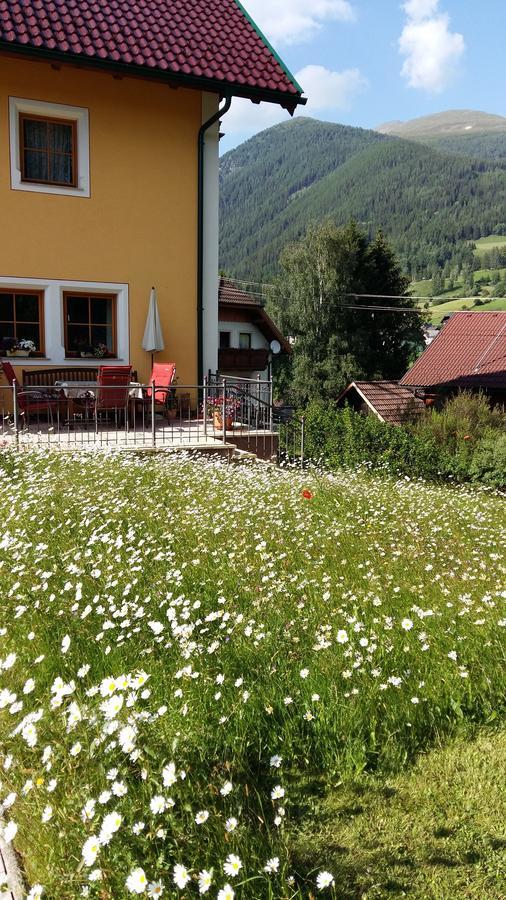 Gaestehaus Macheiner Lessach Oberdorf Exterior foto